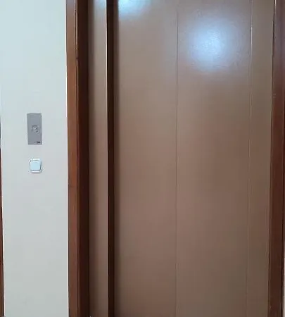 Apartamento Con Garaje En El Corazon De Santa Cruz